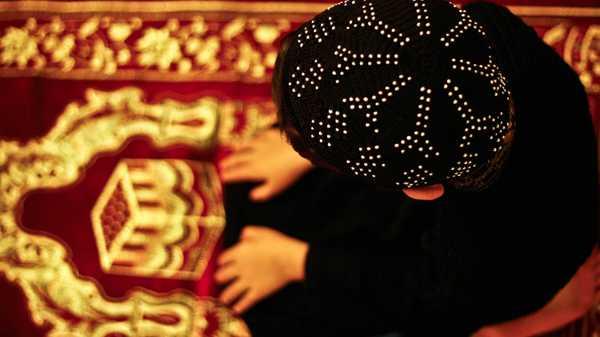 Benefits of Five Daily Prayers in Islam