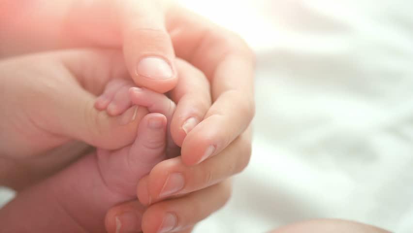 Manners of Welcoming New-Born Child in Islam According to Quran and Hadith